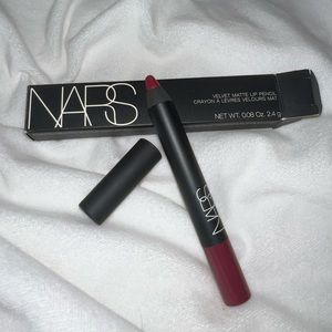 Never used - Nars Velvet Matte Lip Pencil in “Damned”